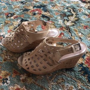 Franco Sarto ~ Cutout Wedges